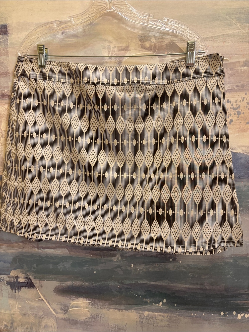 Ripskirt Hawaii Black and Cream Geo Mini Skirt